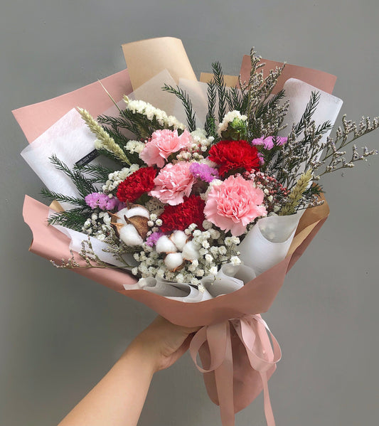 Gratitude [Fresh Carnation Bouquet]