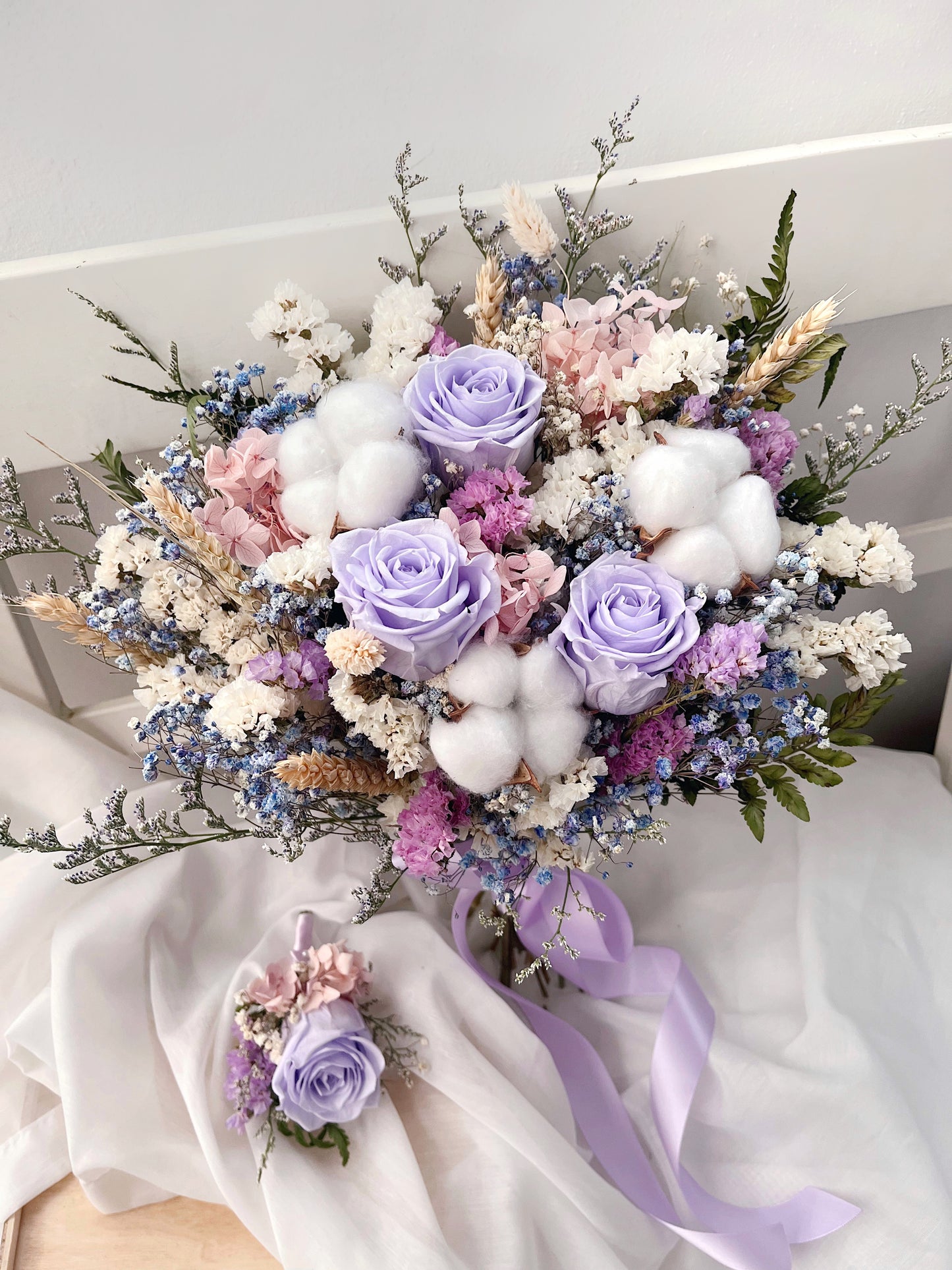Preserved Flowers Bridal Bouquet [Standard]