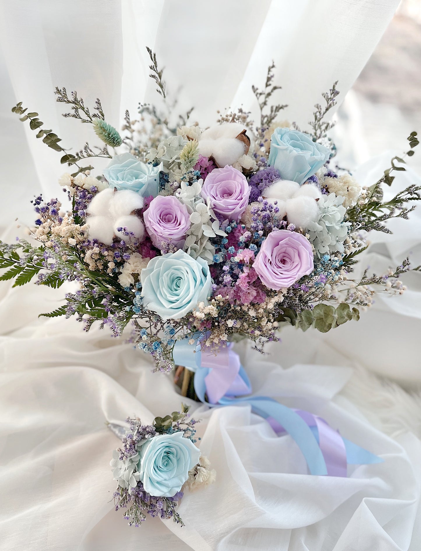 Preserved Flowers Bridal Bouquet [Medium]